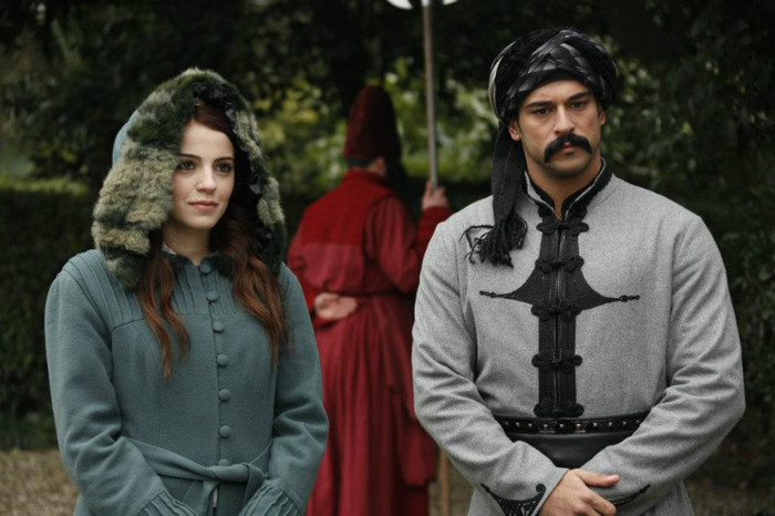 431169_336924109693443_990585404_n