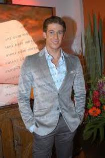 imagesCA690GK1 - Lambda Garcia