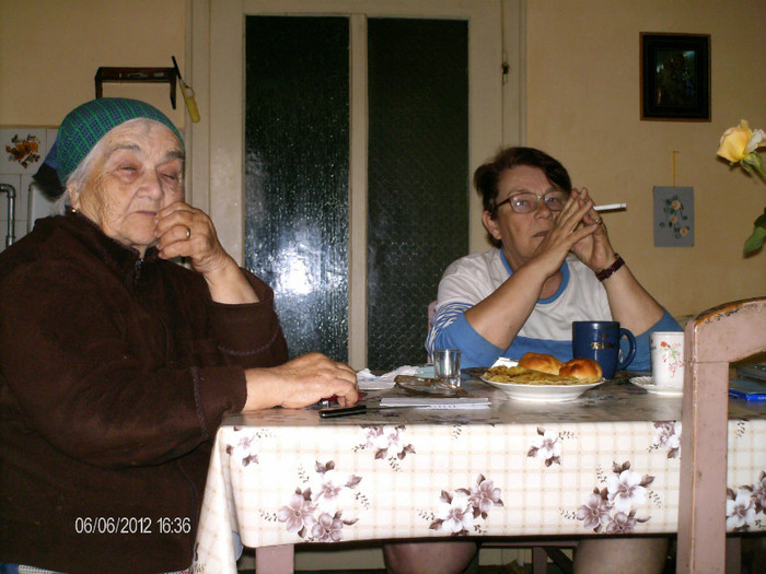 Maria cu mama ei - ANCA_concediu_2012