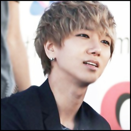 - Hehee...:x..pt prima data adormi inaintea mea:)) - Oo Hyuna I Room Oo