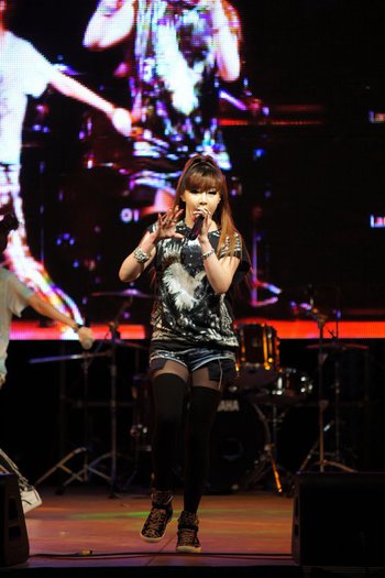 Bom