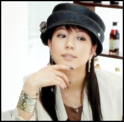 :-? Am uitat...:))  Mmm...pai, bate din palme...trebuie sa apara :))