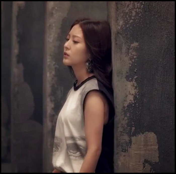 Pai...Tia e la spital si Yoseob s`a mutat aici...cam atat..:-?