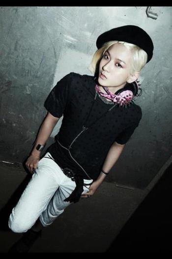 Ren - Ren