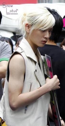 Ren - Ren