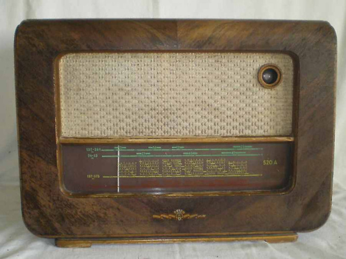 Orion 520 A; Ungaria 1954, pret 250 ron. Se afla in Sibiu, este complet si functional
Tel 0748346557, sau nori_oprea@yahoo.com
