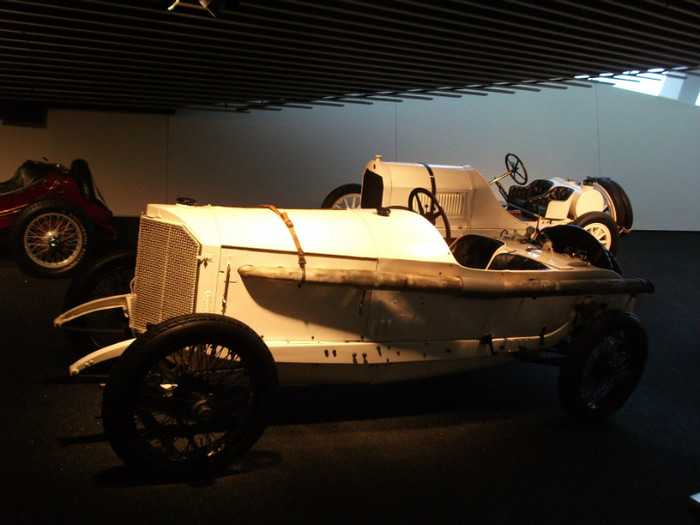 Picture 161 - Muzeul Mercedes Stuttgart