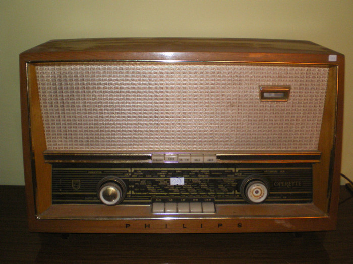 Philips Operette UKW; Neprobat
