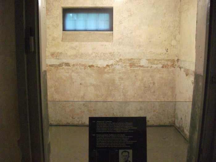 celula primului detinut impuscat - Lagarul de concetrare Dachau