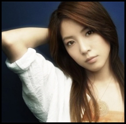 Pe mine? De ce? :| Pai, la SM...:-" Defapt...in oras..;)) Bye Ara :)