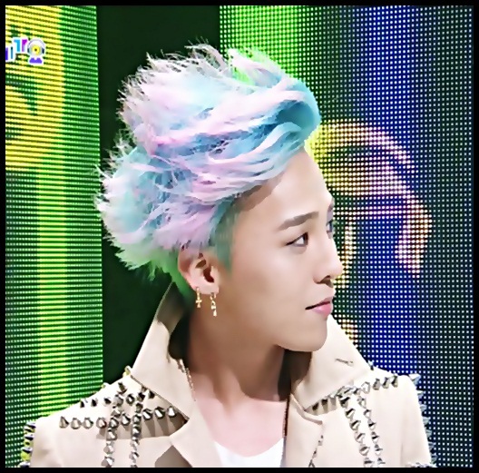 •. aha..tu nu stiai ca atunci cand G.D. nu are cu cine sa stea,cauta o pers? :))byes..