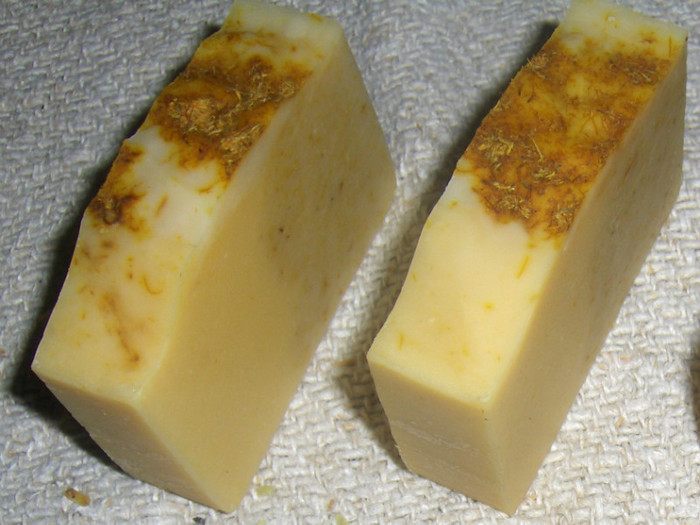 Lapte soia galbelene ulei catina ylang ylang