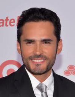 imagesCA4GCOQ8 - Fabian Rios