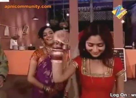 - sara khan20