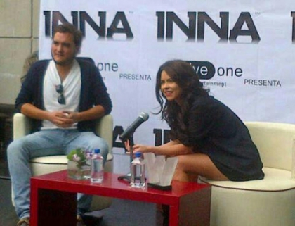  - 2012 09 26 - Inna at Press Conference in Mexic