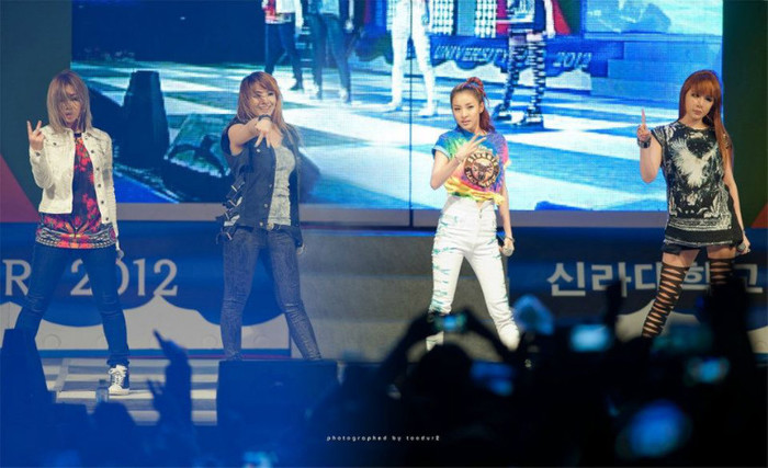 2ne1