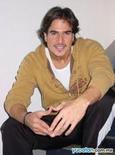 imagesCA2GUVC6 - Daniel Arenas