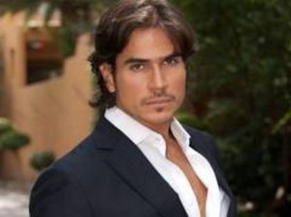 imagesCA23M5QQ - Daniel Arenas