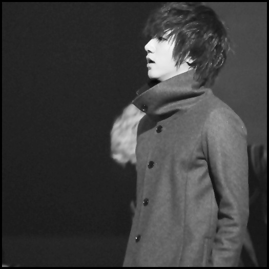  - k -x- Kim Jong Woon - Yesung - k