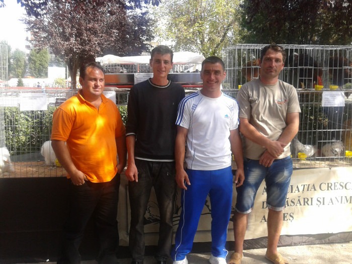 2012-09-30 12.54.18 - Expozitia Sarbatoarea Recoltei Mioveni 2012