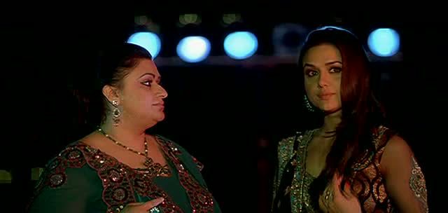 Preity in MAMK (49)