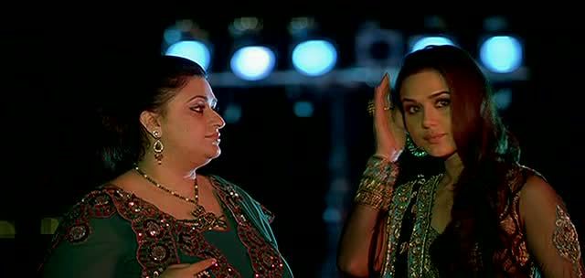 Preity in MAMK (53)