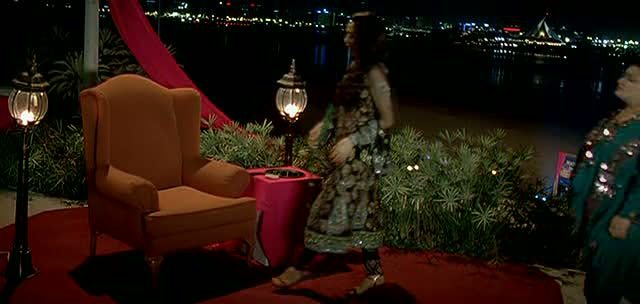 Preity in MAMK (115) - xo - Preity special appearance in MAMK
