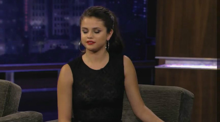 bscap0105 - xX_Selena Gomez on Jimmy Kimmel Live