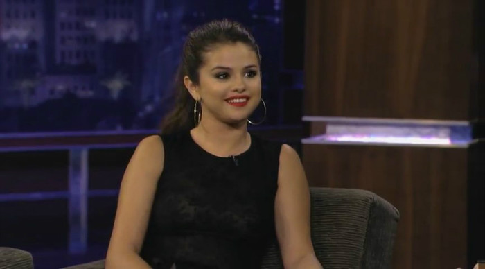 bscap0358 - xX_Selena Gomez on Jimmy Kimmel Live