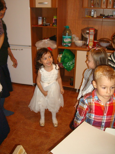 DSC07941 - ziua alessiei 4 ani