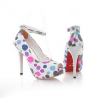 663496923471804121453432-5895685-215_300