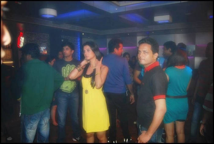 282396_438969706148803_650593234_n - x-Jennifer Winget 5-x