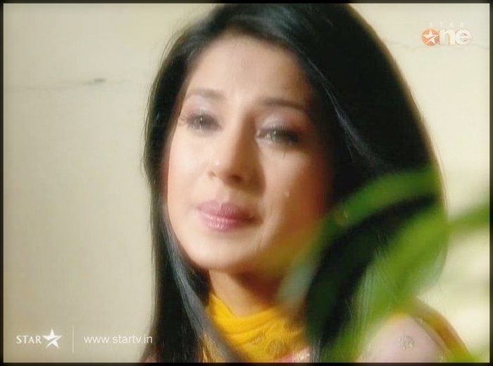 484090_331682043585390_437430551_n[1] - x-Jennifer Winget 5-x