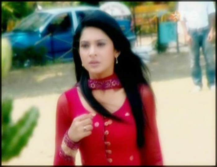 527775_412036985530249_1604587875_n[1] - x-Jennifer Winget 5-x