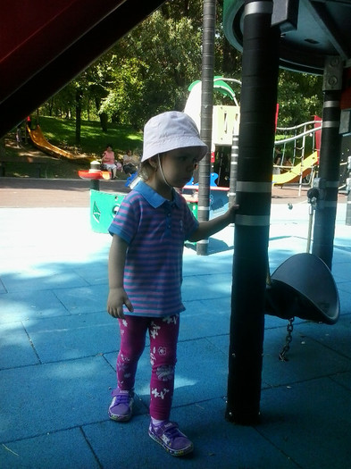 2012-08-17 12.35.42