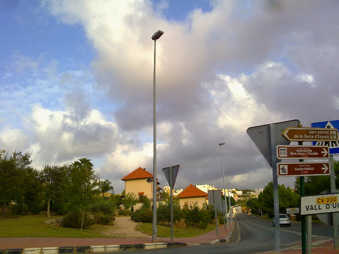 vine grabita... - V   Vall de Uixo orasul meu