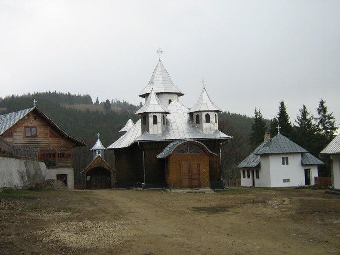 Manastirea Teti; Manastirea Teti
