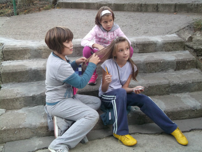 fetele cu alte preocupari..:))