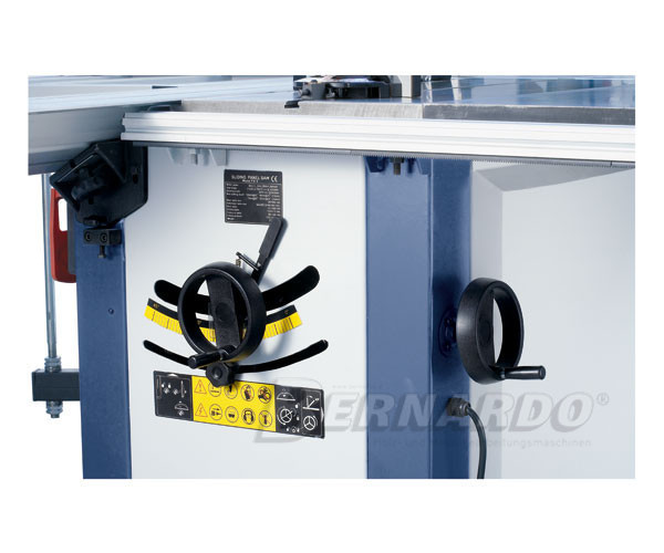 TK315F-Reglarea unitatii circularului se face prin rotile de mana montate pe corpul masinii; Pret: 1790 euro fara tva
Departament Vanzari: 
0730 260 452
comercial@emtools.ro
www.emtools.ro
www.ebernardo.ro
www.eagricol.ro

