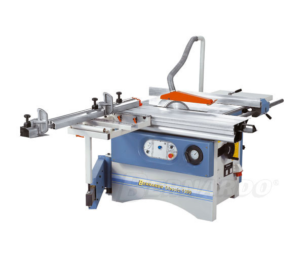 Classic1300; Pret: 2850 euro fara tva
Departament Vanzari: 
0730 260 452
comercial@emtools.ro
www.emtools.ro
www.ebernardo.ro
www.eagricol.ro
