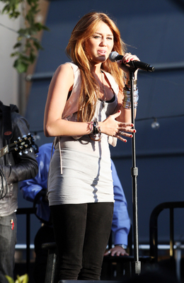 normal_69 - Performing at Make-A-Wish Foundation s World Wish Day at The Grove 2010