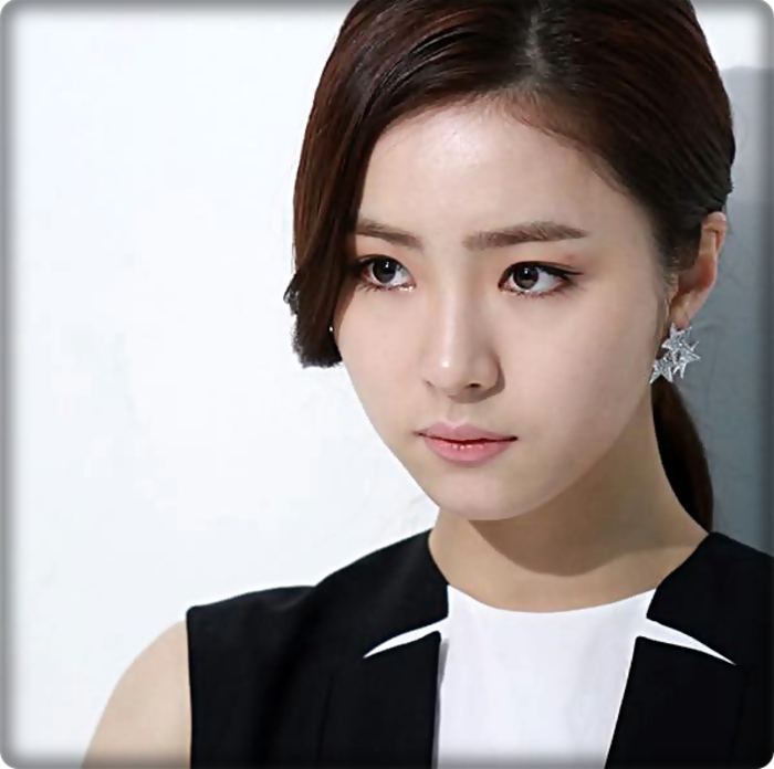 ♥ Asa e mereu?...Mereu tipa si se ia de cupluri destramate?:|...Si mereu e asa nervos?:| - Xx Episodul-54 xX