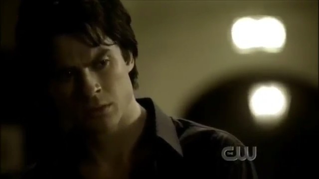 - cum adica? :| ce`ai patit? :|*se uita ciudat la ea si se aseaza pe canapea* - Episode - 03