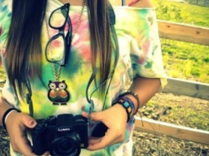 46380849_ZGTNRJWXJ - Artistic girls