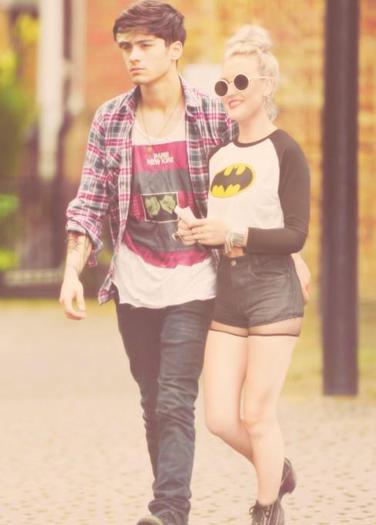 386106_418259874900595_766470202_n - One Direction