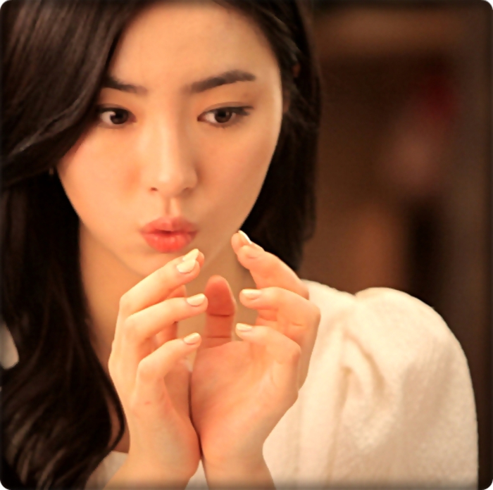 ♥ Eu ti`as tine..dar nu mai pot de somn...(:|...hey...Jong..(:|