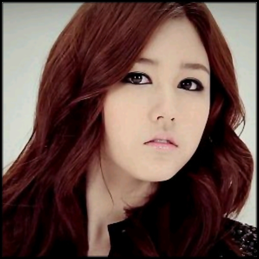 ~> Bye...Stai..de ce ai plecat?:-w...mai..Jong..Zii...sincer..si drept...