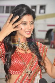 185018_438315136206295_978665282_n