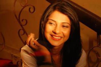 3827_106811489474327_1776011212_n - xxJennifer Winget smilexx