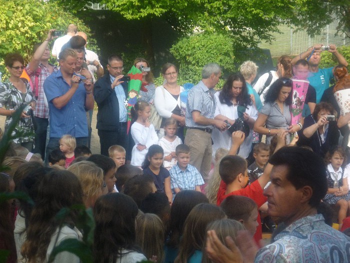 Michael Bilder 138 - NEPOTII IN TIMPUL LIBER